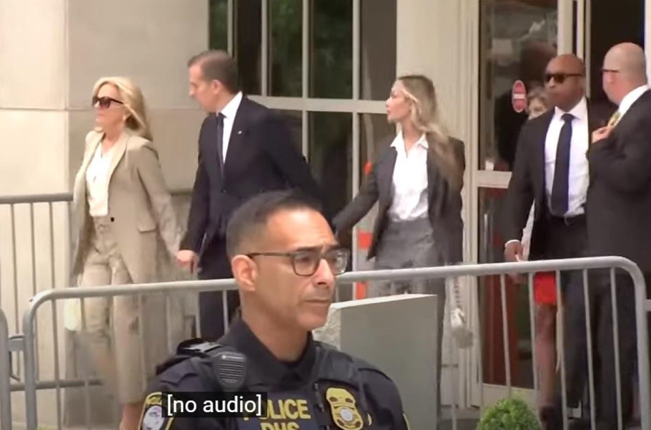 Prima declaraţie a preşedintelui Joe Biden legată de condamnarea fiului său. “Jill şi cu mine ne iubim fiul și suntem foarte mândri de omul care este astăzi” |VIDEO