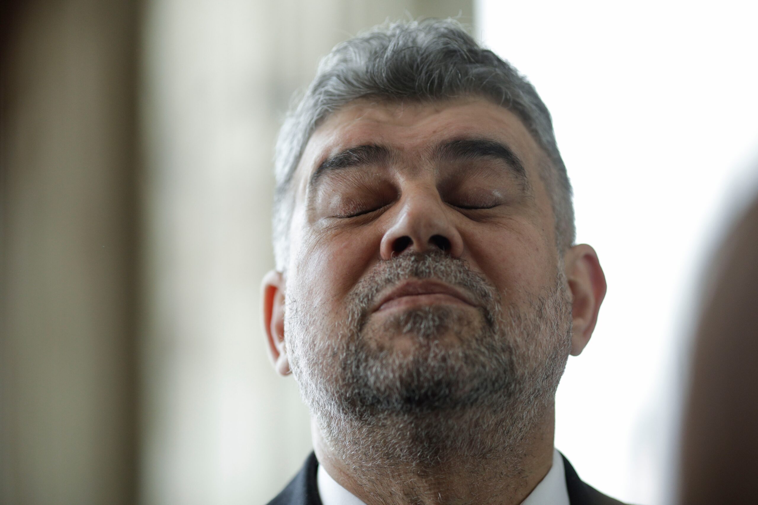 Agenda şedinţei de Guvern de vineri nu cuprinde hotărârea pentru stabilirea datei alegerilor prezidenţiale. Care sunt variantele