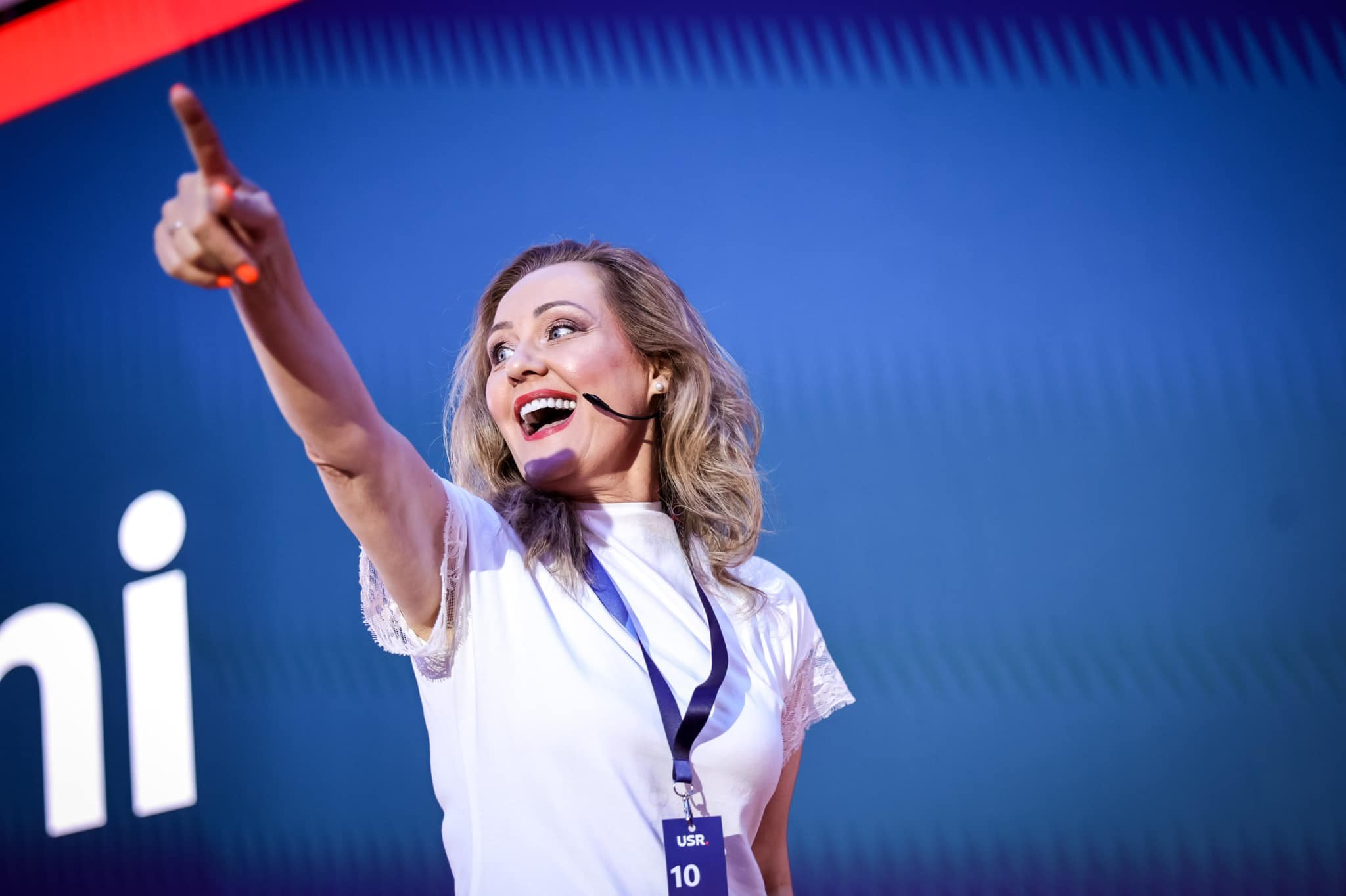 EXCLUSIV. Elena Lasconi, candidata USR la alegerile prezidențiale: „Nu mai pot fi spectator și să văd cum se duce țara-n cap“