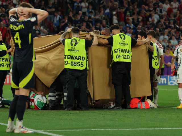 Scene dramatice la EURO! Un stadion întreg a amuțit, după ce un jucător maghiar s-a prăbușit inconștient pe teren