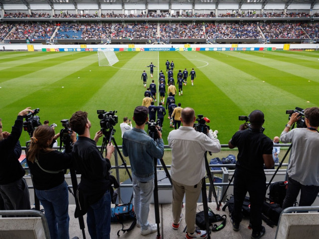 un virus s-a răspândit în lotul unei favorite, cu doar o zi înainte de startul turneului!