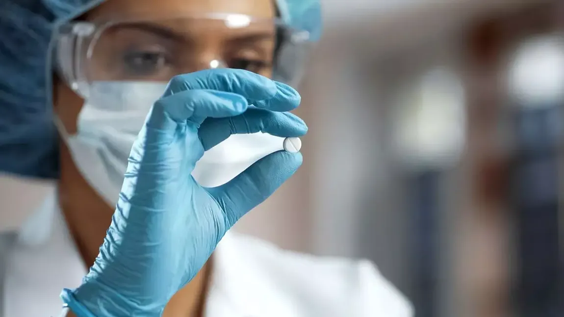 Pfizer creează o nouă pastilă pentru slăbit. Cum funcționează medicamentul