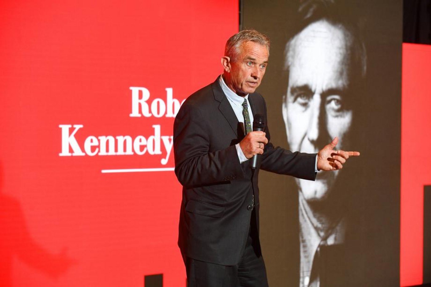 Candidatul independent la alegerile din SUA, Robert Kennedy Jr. ar renunța la Casa Alba pentru a se alătura lui Trump