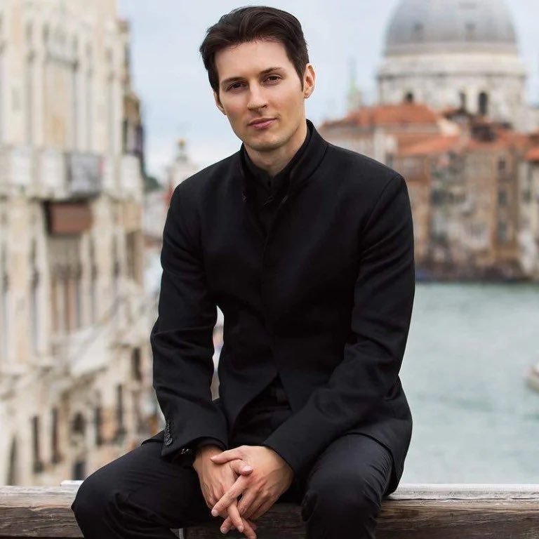 Cine este miliardarul Pavel Durov, fondatorul aplicației de mesagerie Telegram, supranumit „Mark Zuckerberg al Rusiei”