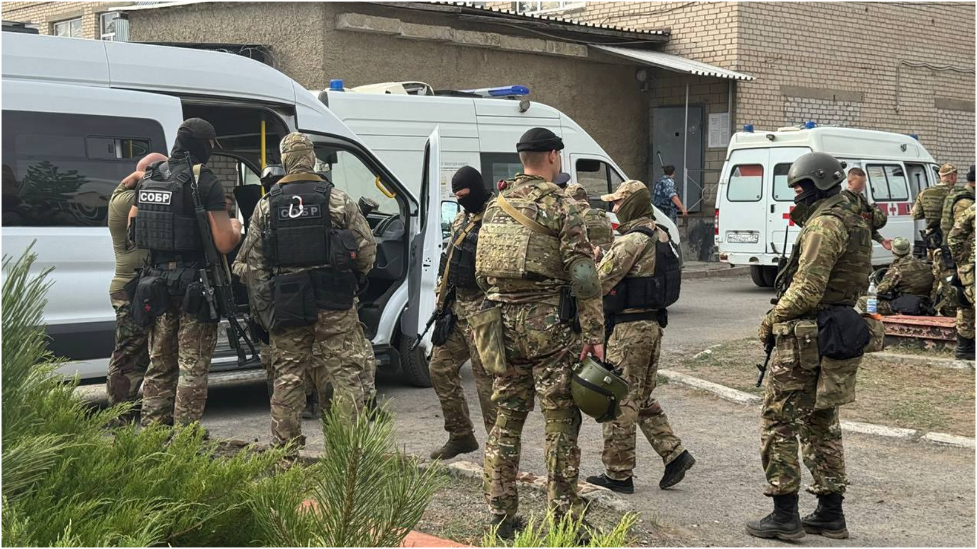 Rusia: Luare de ostatici într-o închisoare din regiunea Volgograd. 4 oameni au fost uciși. Deținuții-atacatori se declară susținători ISIS