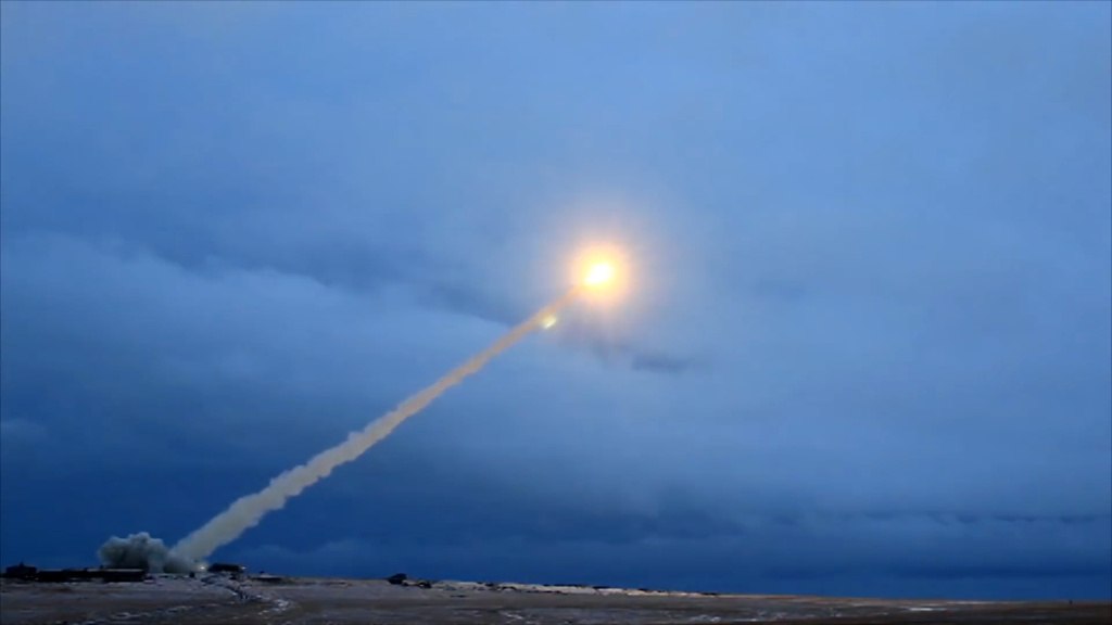 „Un sistem unic și stupid”. Cercetătorii americani au analizat „Cernobîlul zburător”, super-racheta nucleară a lui Putin