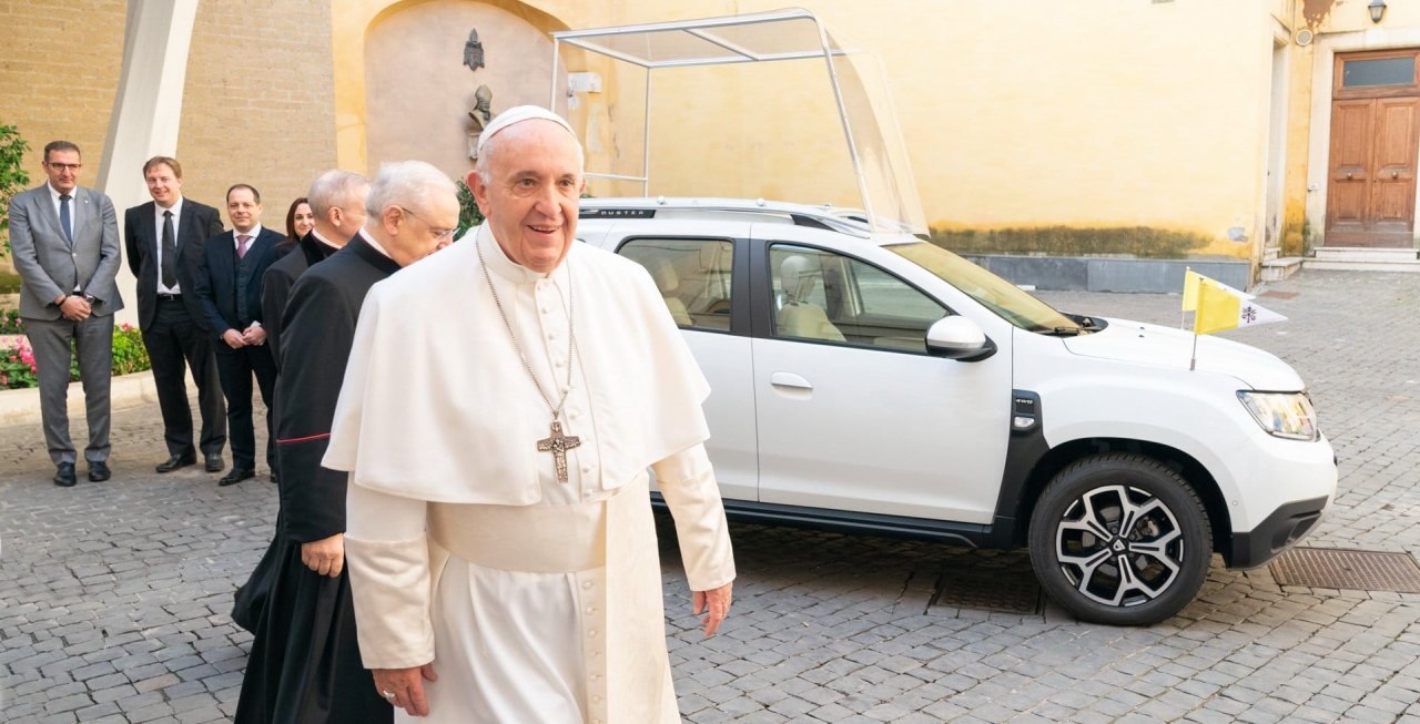 Amenințări teroriste în timpul vizitei Papei Francisc în Indonezia. Șapte persoane au fost arestate