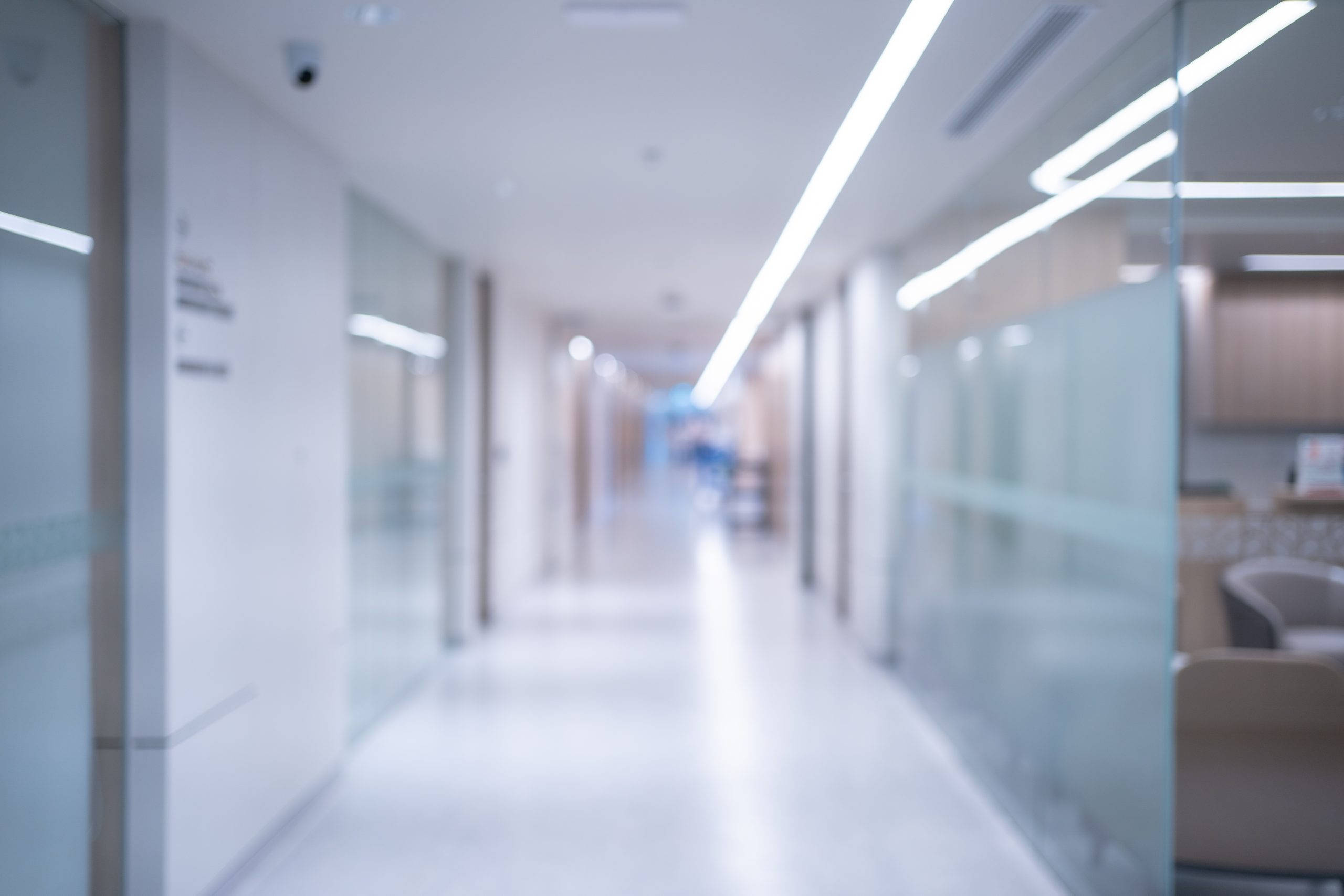 Bărbat de 38 de ani din București, reținut după ce a declarat în mod fals că este tatăl unui bebeluș, a obținut certificat de naştere pe numele copilului și a plecat cu el din spital