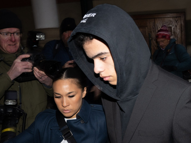 Scandalos! Mason Greenwood ar putea reveni la naționala Angliei, după ce și-a bătut și violat iubita