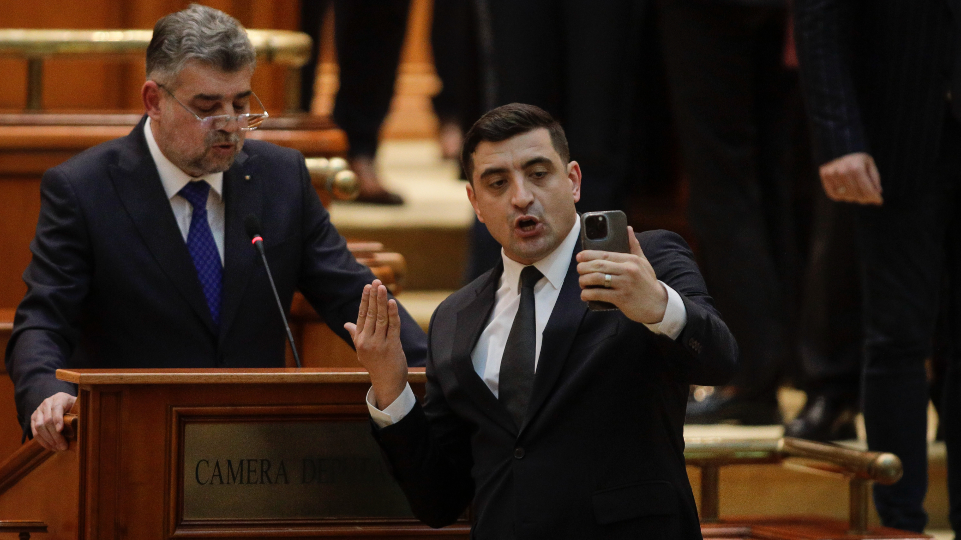 Analistul politic Cristian Andrei: „Este că evident – asta o știe toată lumea care urmărește politică – că PSD și Marcel Ciolacu sunt interesați de un tur doi cu Simion”