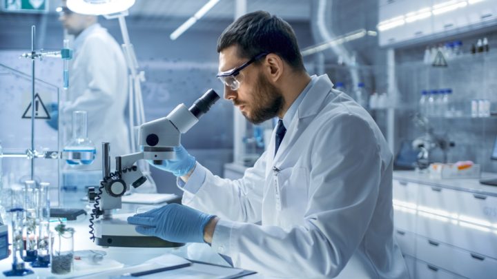 Cercetătorii dezvoltă o nouă terapie pentru cancerul de sân