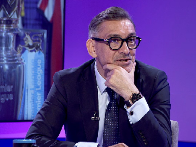 Ilie Dumitrescu, după ce Bîrligea și Pașcanu au devenit titulari la națională