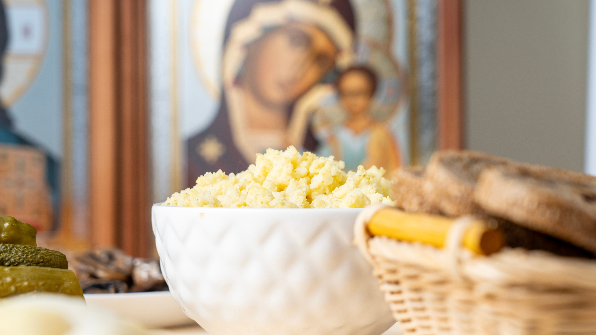 Postul Crăciunului. Silviu Andrei: „Postul este o chestiune mult mai adâncă, ce vine dintr-o zonă spirituală în care din ce în ce mai rar intrăm. Ar trebui să intrăm mai des”