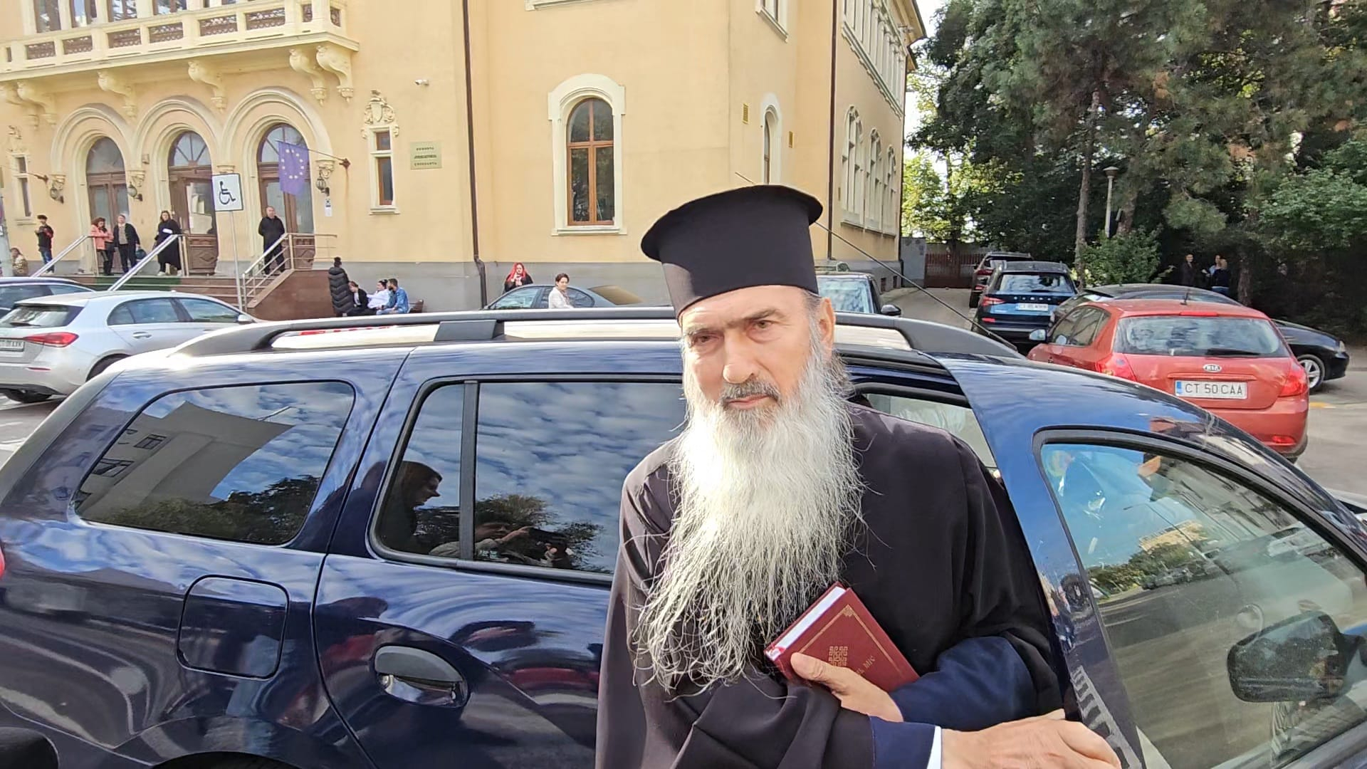 Patriarhia Română: ÎPS Teodosie va fi cercetat în următoarea ședință a Sfântului Sinod după afirmațiile controversate pe care le-a făcut despre Călin Georgescu şi Vladimir Putin : Europa FM