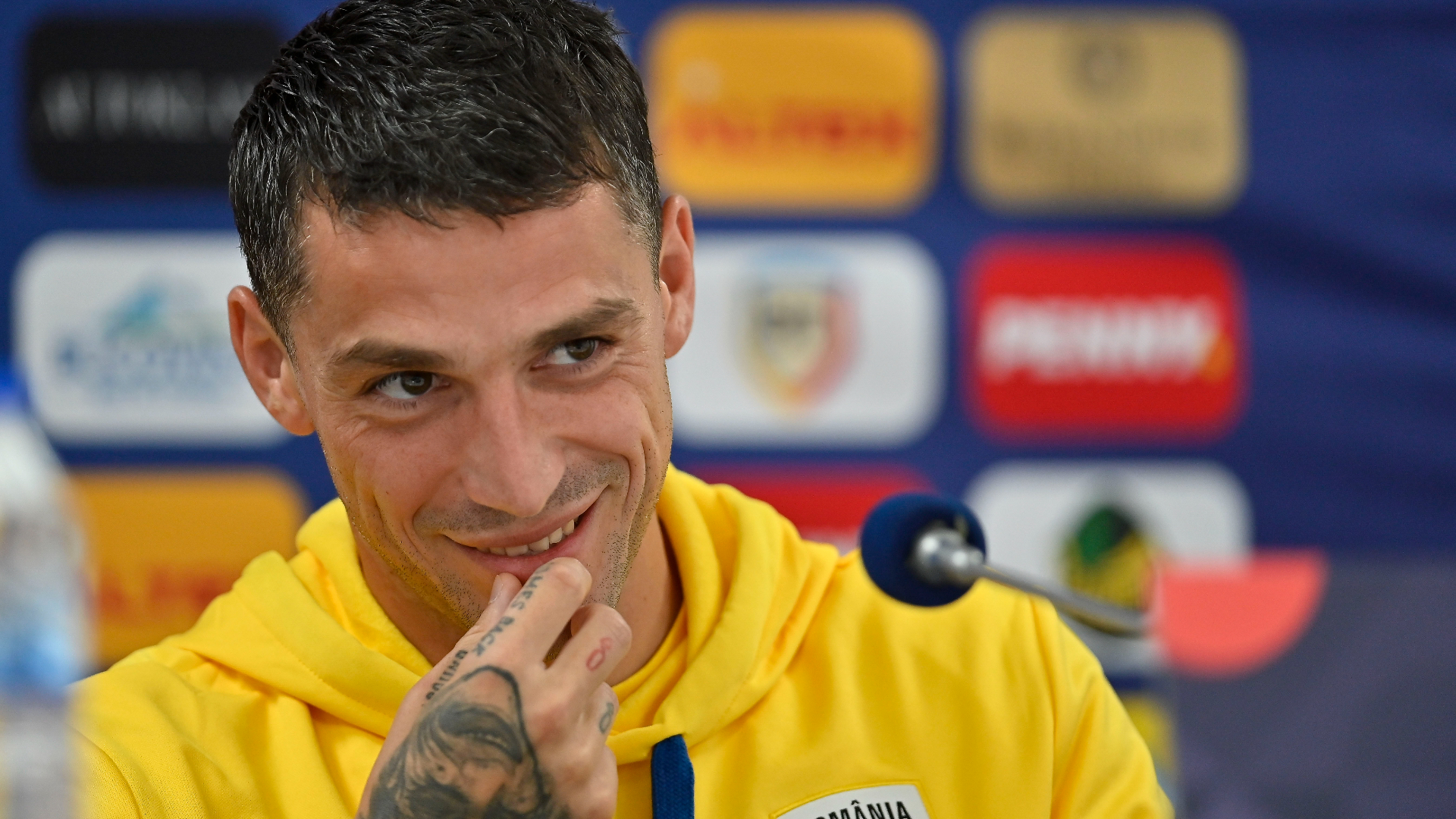 Nicolae Stanciu, căpitanul naționalei României, a primit trofeul „Golul anului 2024” | AUDIO