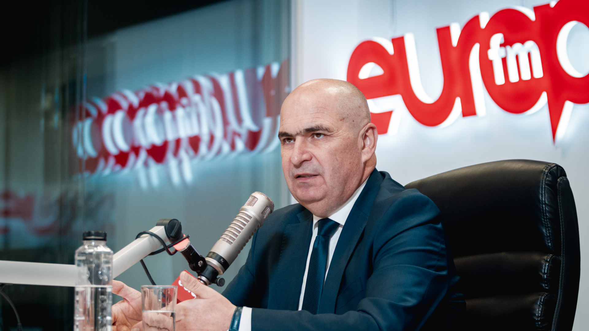 Ilie Bolojan: “Sunt trei chestiuni urgente de rezolvat. Data alegerilor, desemnarea efectivă a lui Crin Antonescu drept candidat și susținerea concretă a acestuia” : Europa FM