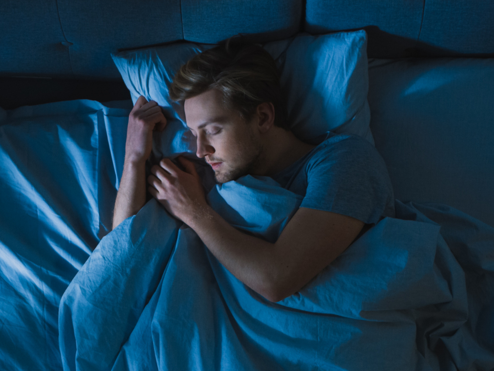 Cum te poți odihni mai bine? Dieta și sportul sunt importante