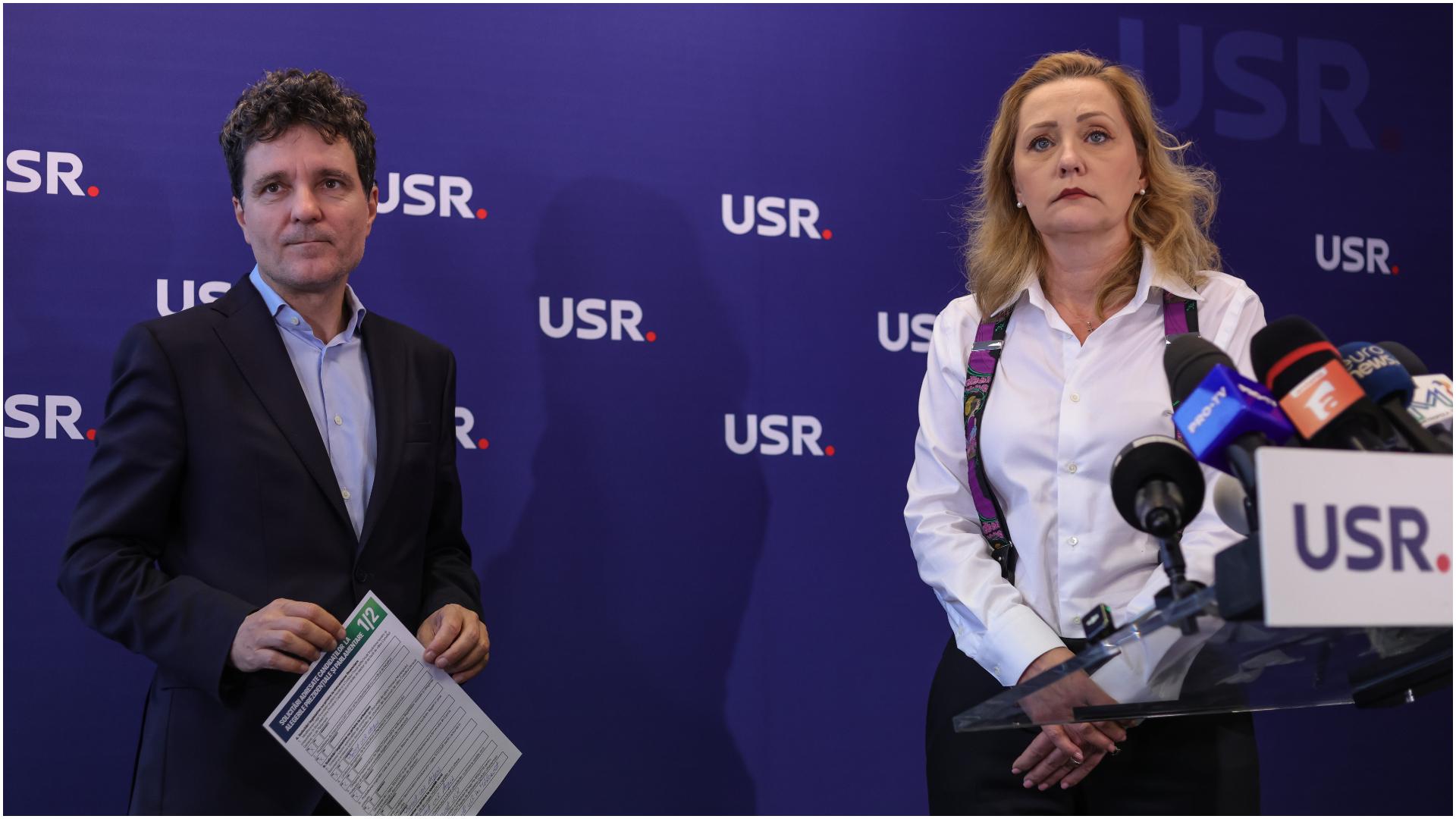 Ionuț Moșteanu, USR, despre o posibilă retragere a Elenei Lasconi din cursa pentru Cotroceni în favoarea lui Nicușor Dan: „În politică totul este posibil” | AUDIO