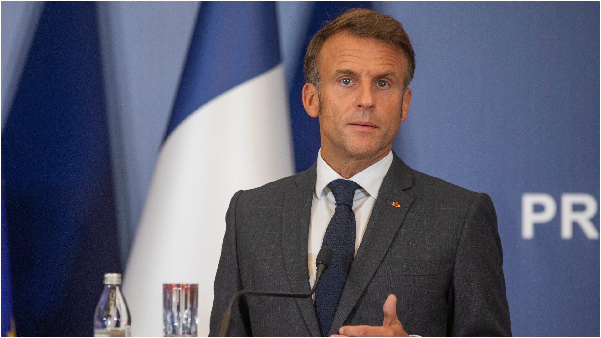 Rețelele sociale ar putea fi interzise pentru minorii sub 16 ani și în Franța, după Australia. Un proiect de lege va fi depus în Parlament la începutul lui 2026 : Europa FM