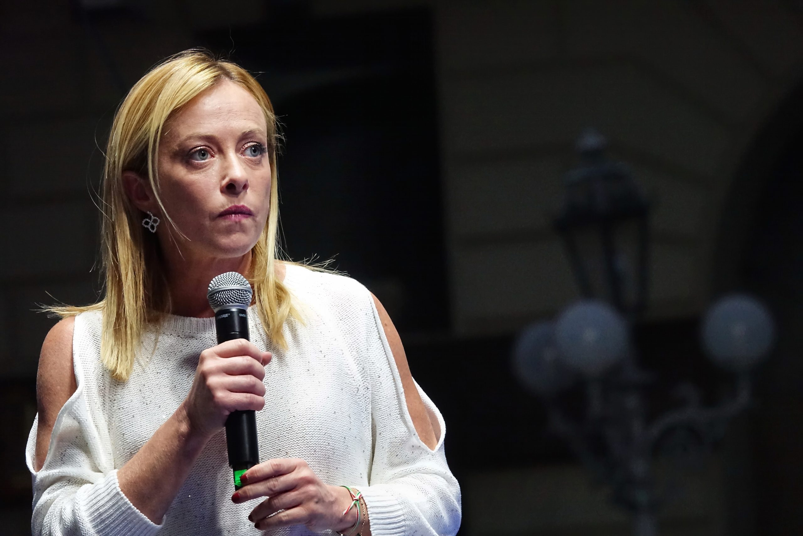 Ultimele pregătiri pentru summitul liderilor europeni privind Ucraina, organizat în această după amiază la Londra : Europa FM