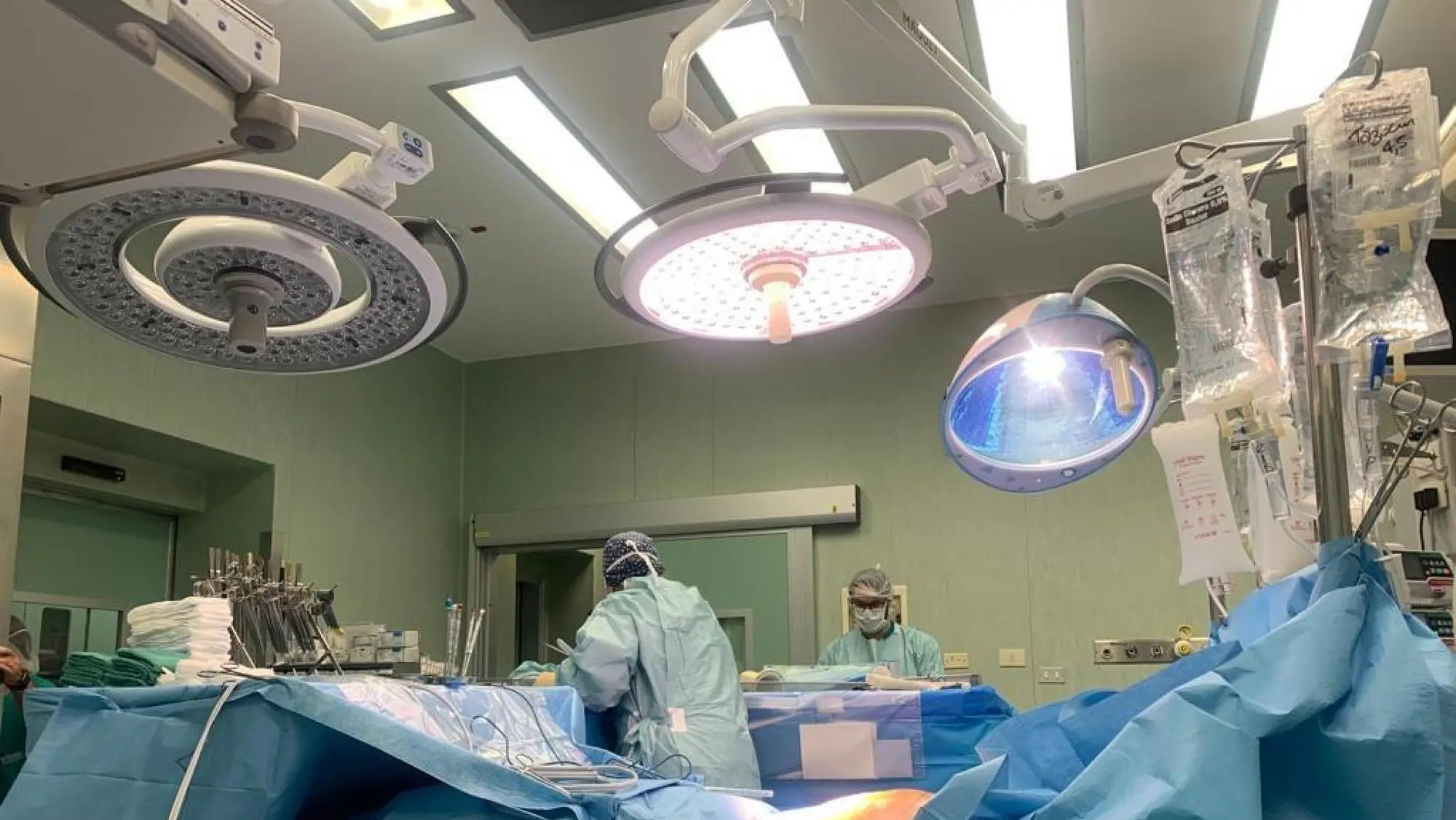 Medicii din Torino folosesc realitatea virtuală în sala de operații