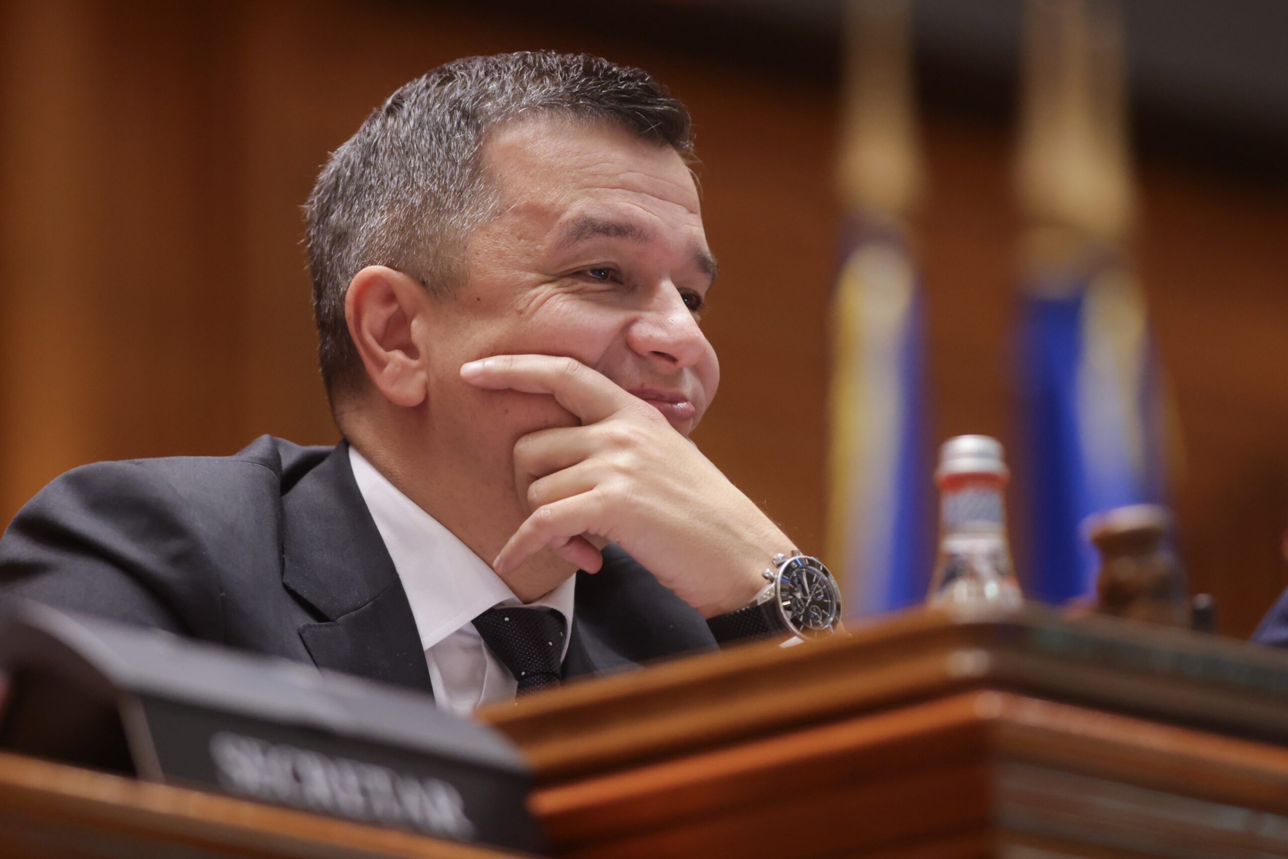 Strategia PSD de a slăbi poziția lui Bolojan prin demisia Dianei Buzoianu. Un politolog explică noul conflict din coaliție