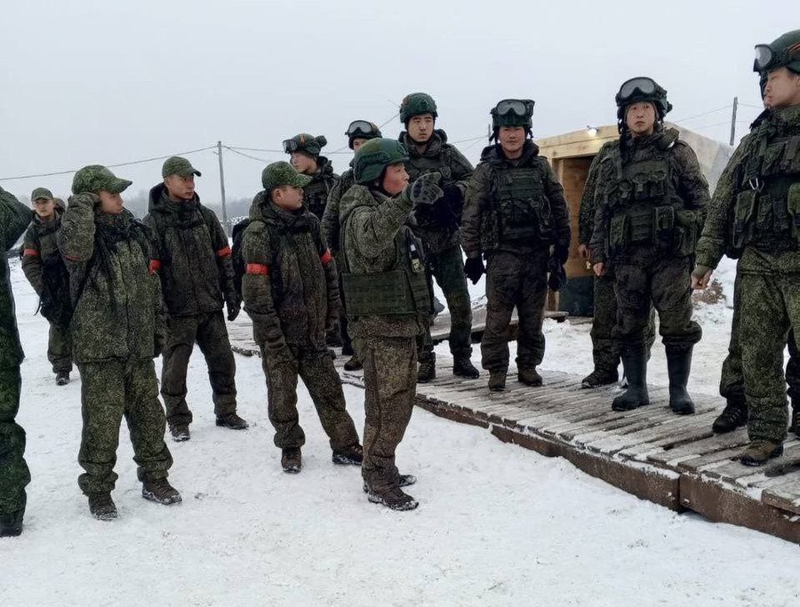 Nouă militari nord-coreeni au murit în timpul operaţiunilor de deminare din Kursk