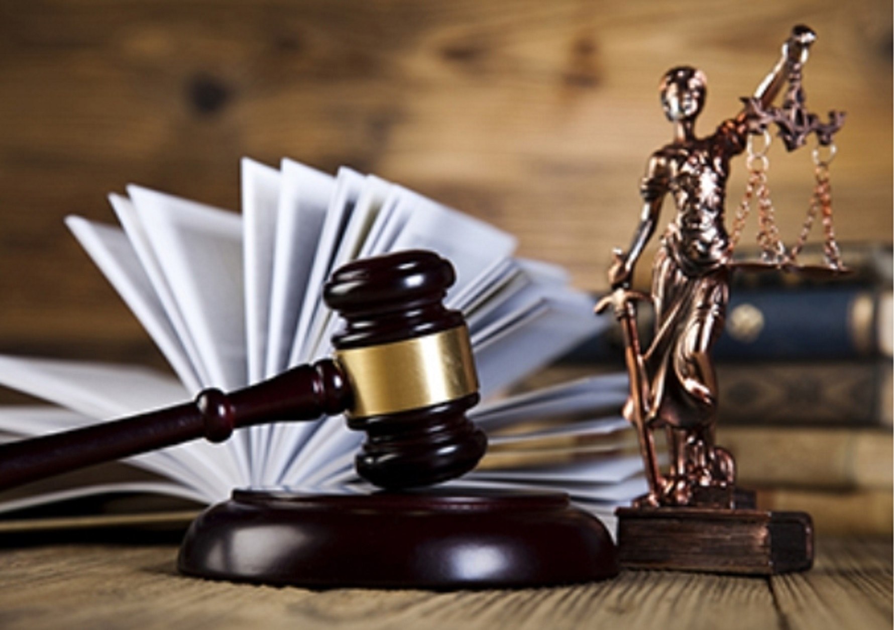 USR propune zece măsuri pentru „debaronizarea” justiției și combaterea corupției