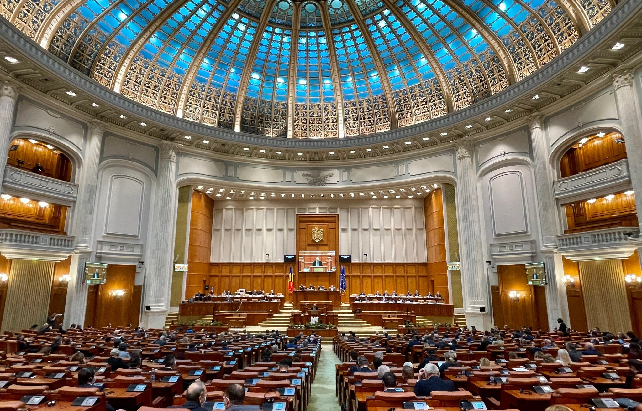 Proiect în Camera Deputaților pentru eliminarea pensiilor speciale ale primarilor, viceprimarilor, preşedinţilor şi vicepreşedinţilor consiliilor judeţene