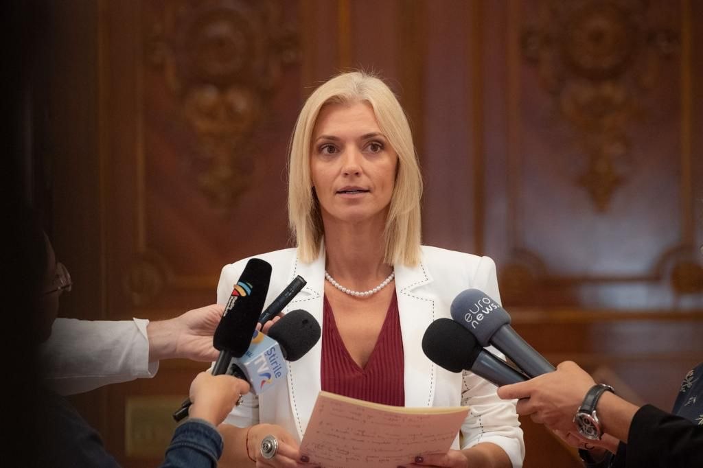 „Am cerut demisia”. Alina Gorghiu solicită probe după ce prefectul de Argeș ar fi sărit peste rând la UPU: „Să spună adevărul”