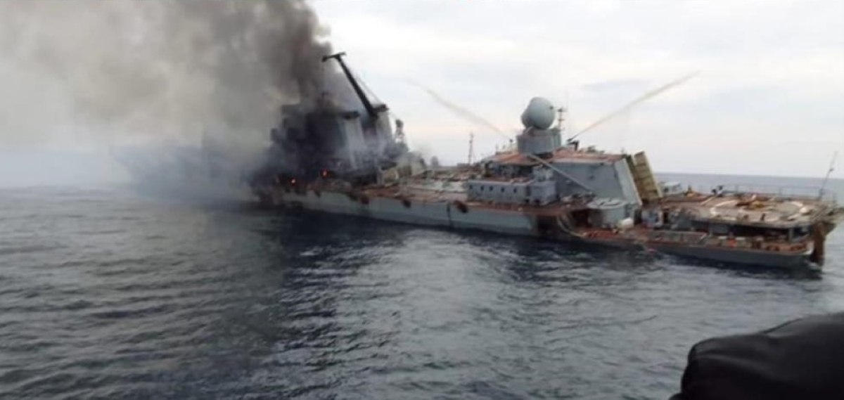 Cum își rescrie Rusia propriile minciuni. Verdictul despre scufundarea navei Moskva a fost șters imediat după publicare