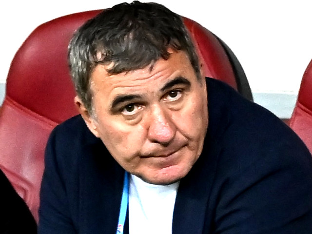 Gică Hagi n-a stat la discuții! A renunțat la fostul fotbalist de la FCSB și îl așteaptă pe Denis Alibec