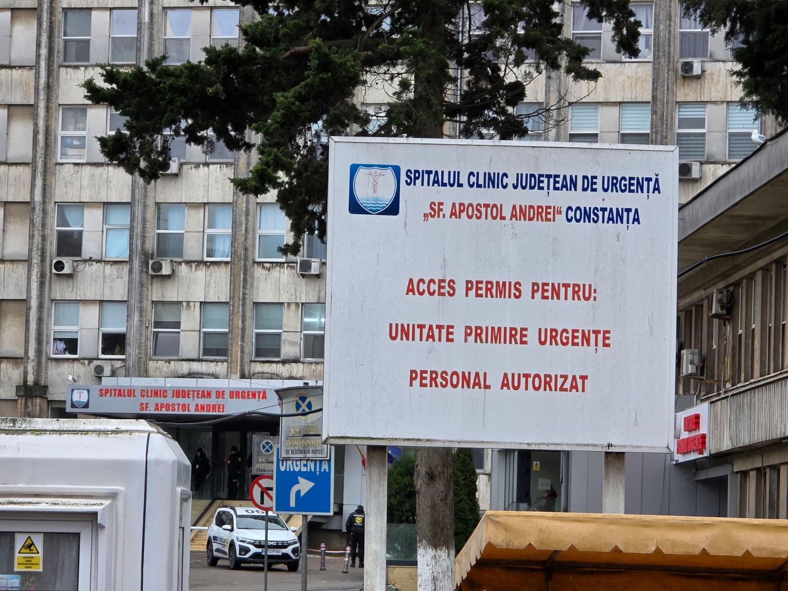 Starea gravă a unui pacient internat in Spitalul Județean de Urgență Constanța și imposibilitatea tranferării lui la o unitate spitalicesacă din Capitală au scos la iveală un fenomen alarmant : Europa FM