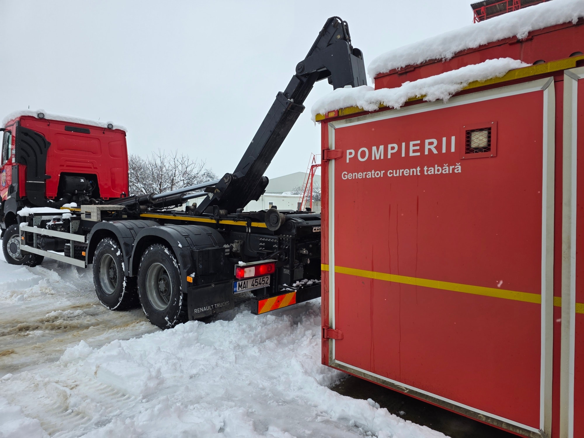 Alba: 43.000 de oameni fără curent electric și 8.000 fără apă potabilă