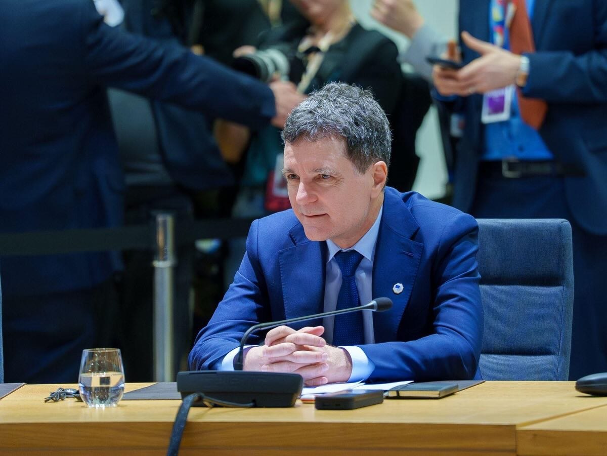 Nicușor Dan spune că prezența sa la Consiliul pentru Pace nu slăbește legătura cu UE: „Comisia Europeană a fost azi aici. E o falsă problemă”