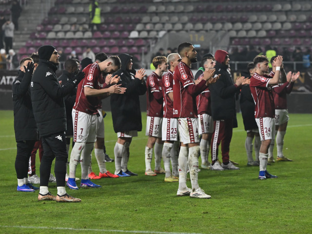 Rapid, eliminată din Cupa României! Ce au strigat fanii la finalul meciului cu CFR