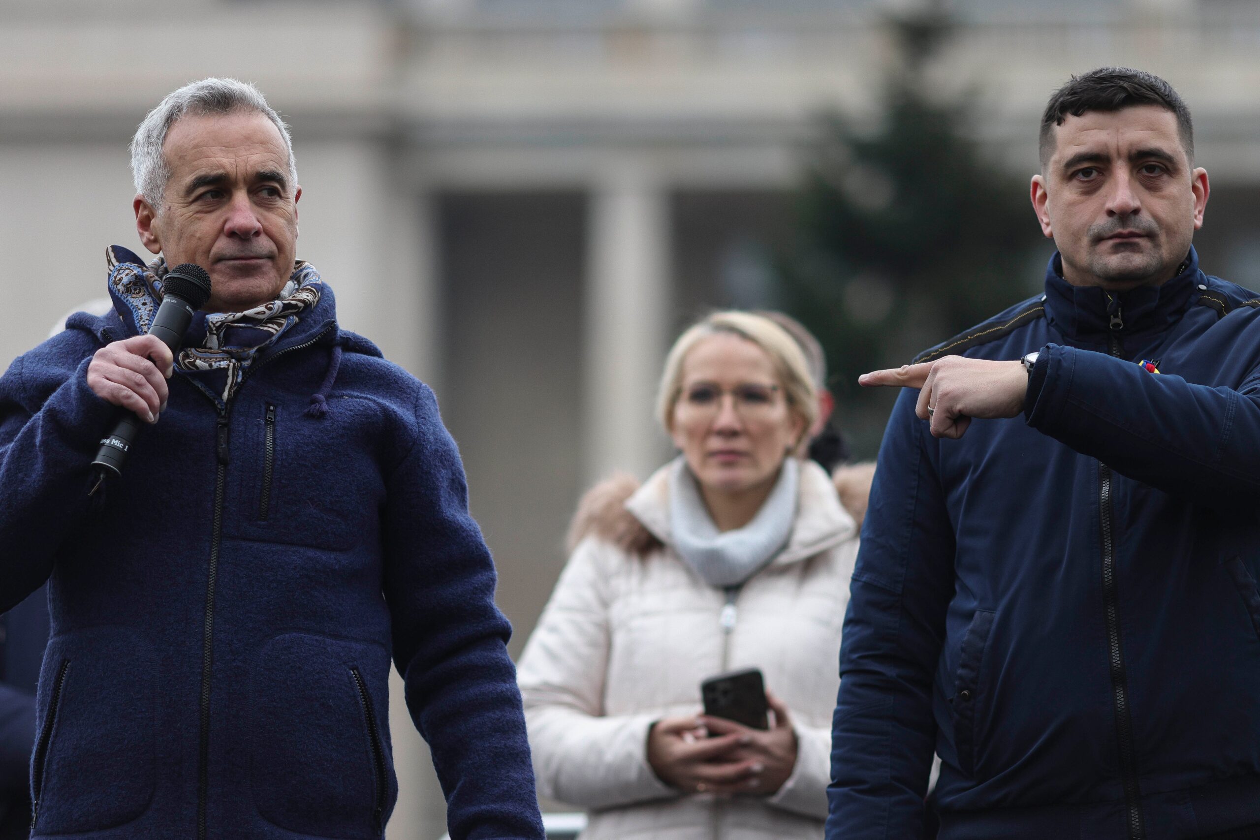 Amenințarea extremismului nu a trecut. Valul care îngrijorează: 40% din electorat gravitează în jurul AUR și partidelor radicale