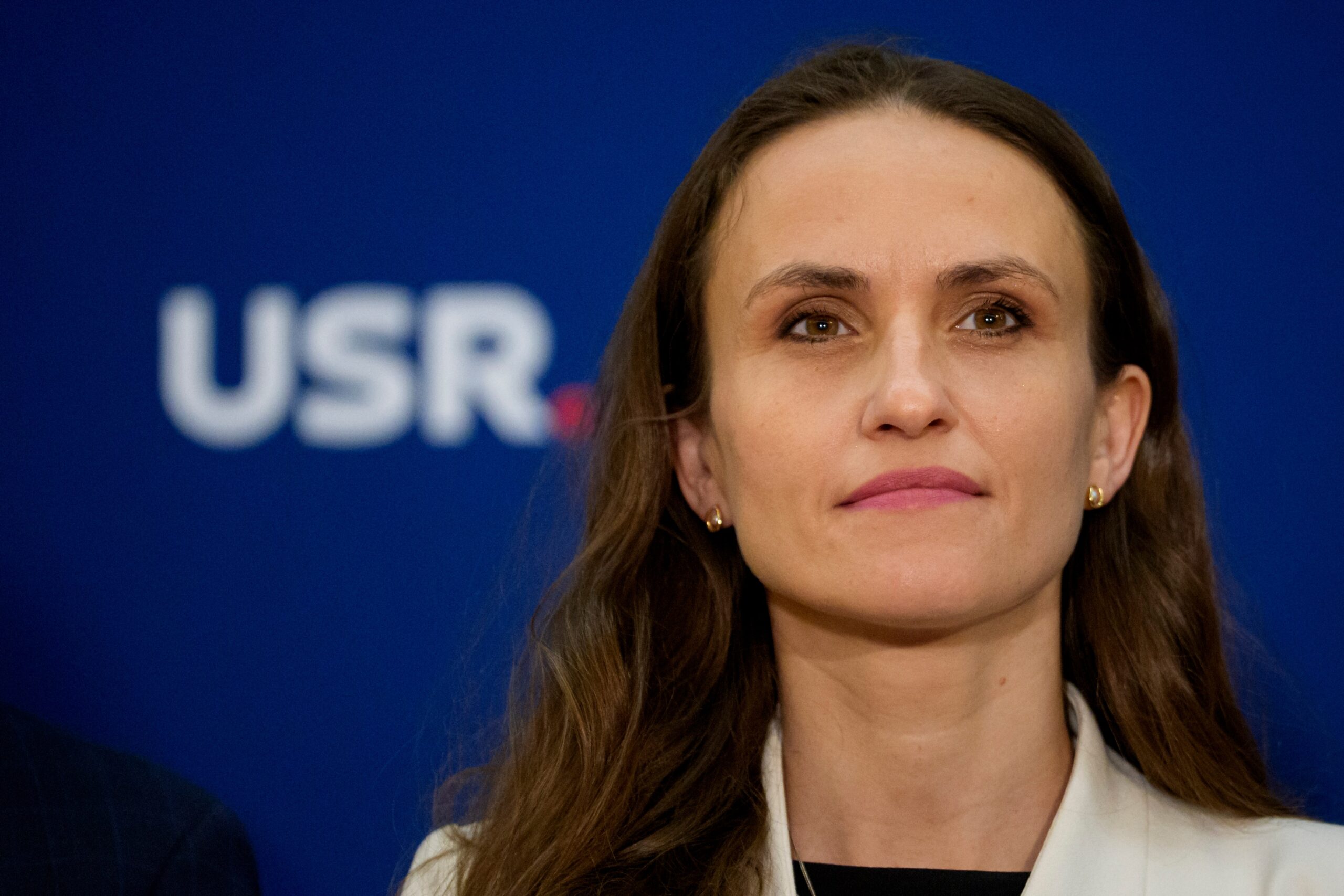 Oana Ţoiu, chemată în Parlament să dea explicaţii în scandalul privind repatrierea românilor din Orientul Mijlociu