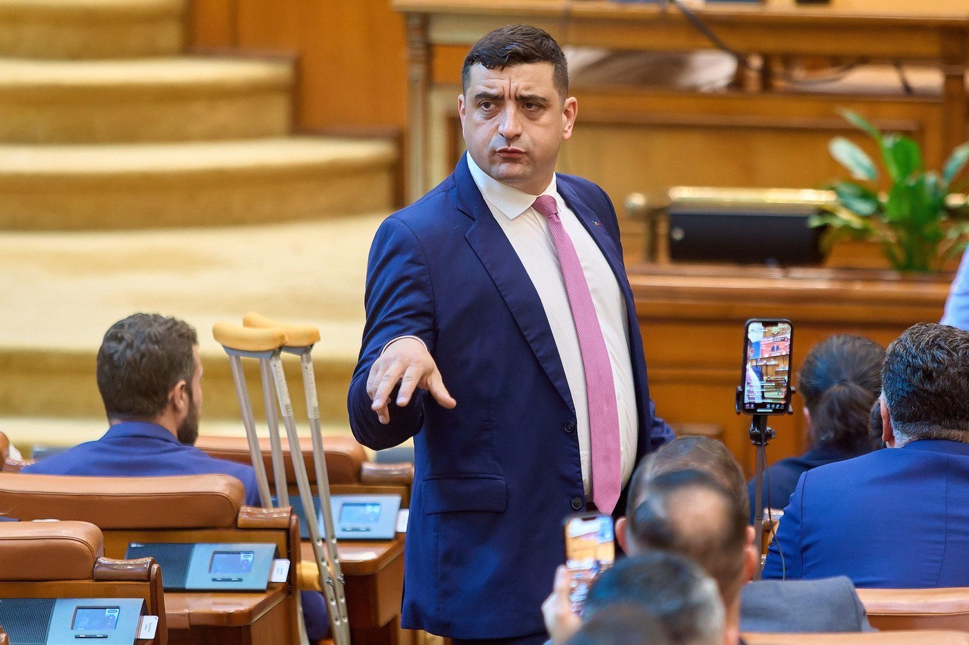 George Simion explică poziția AUR față de buget: „Pentru asta ne-au trimis românii aici, nu să fim complice cu PSD-ul sau cu USR-ul”