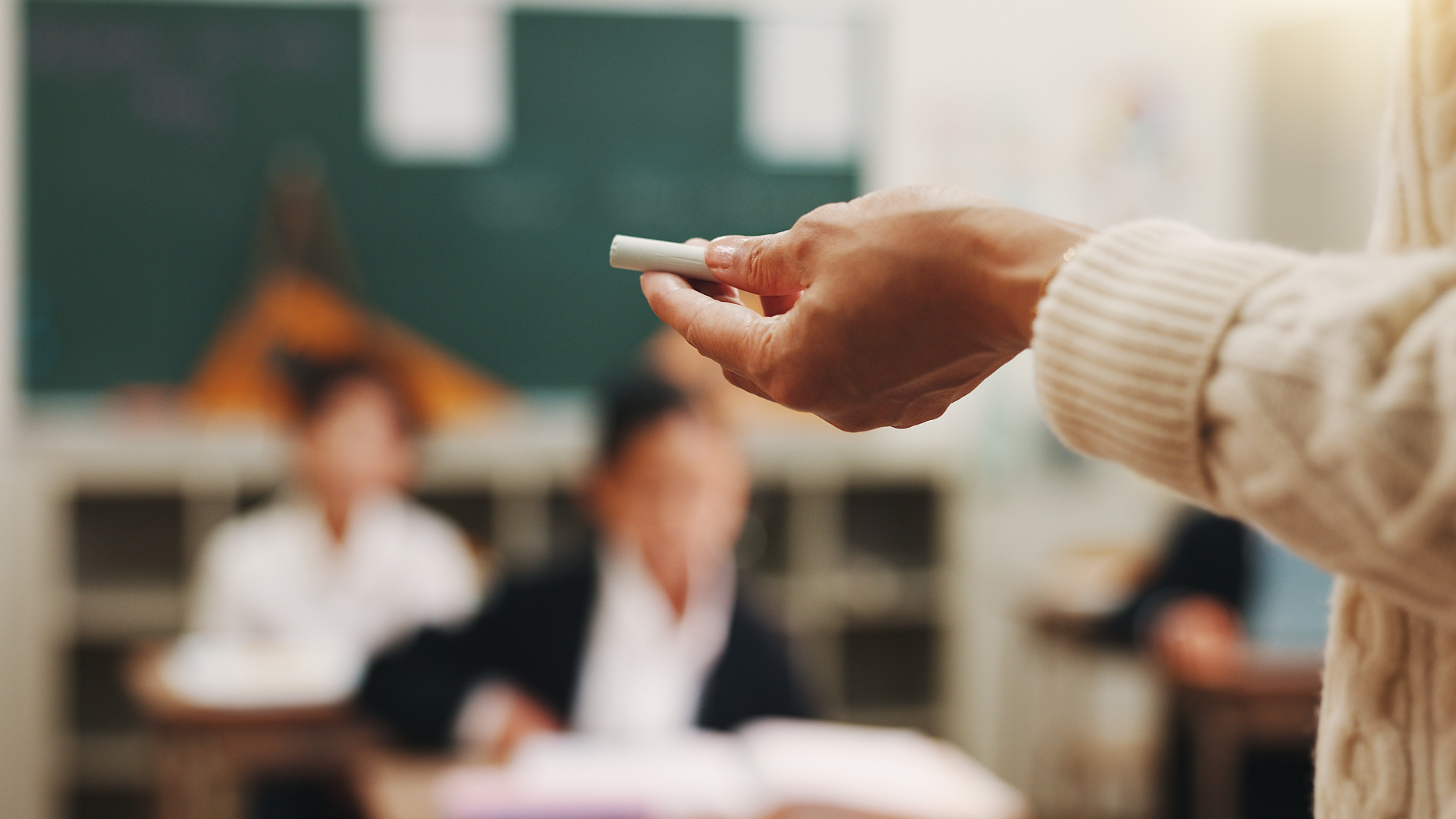 Învățătoare reținută în Medgidia pentru presupusă agresiune asupra unui elev
