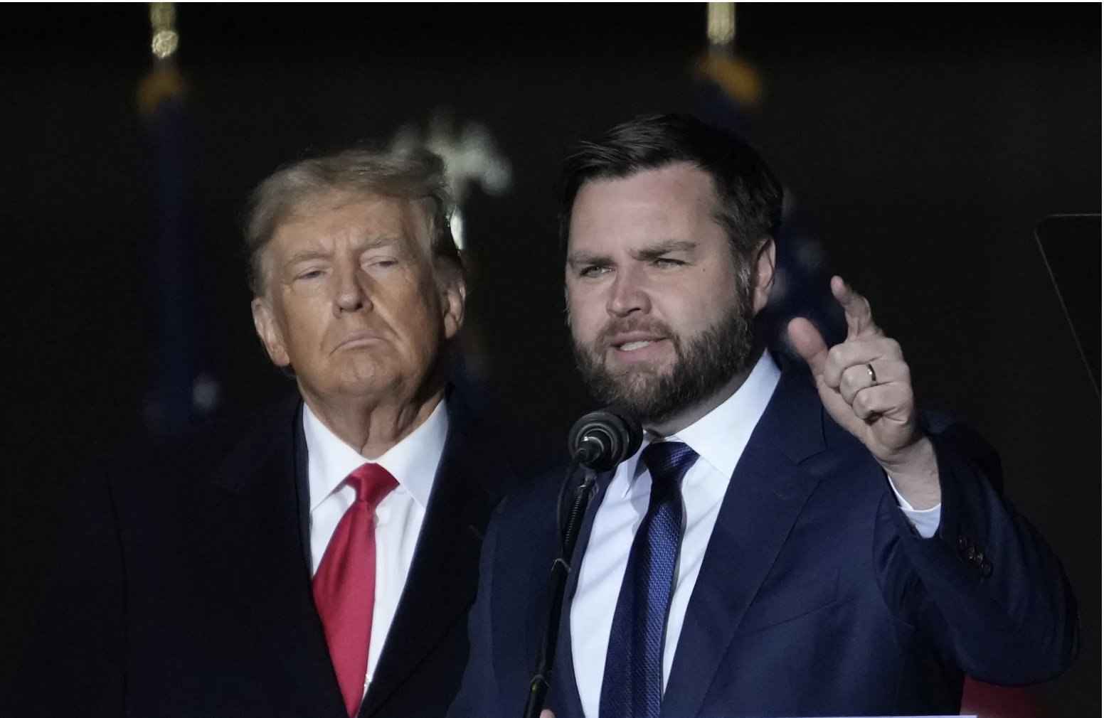 Donald Trump și JD Vance, atacuri în lanț la adresa Papei Leon al XIV-lea: „Să fie atent când vorbește despre teologie”