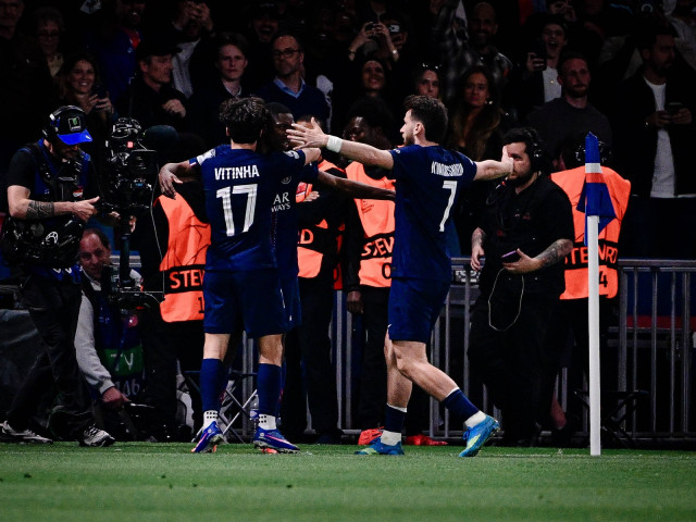 ”Ne-am oprit din jucat fotbal”