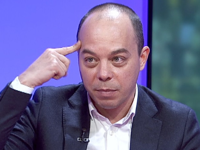 Analiza lui Marius Avram, după ”roșul” văzut de Etim în prima repriză a meciului cu U Cluj