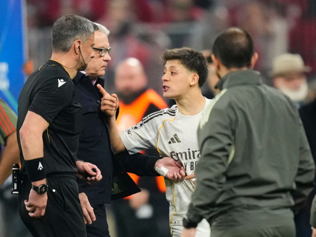 Arda Guler s-a dus la Slavko Vincic și i-a spus ceva ce probabil n-a mai auzit în viața lui. Roșu DIRECT!