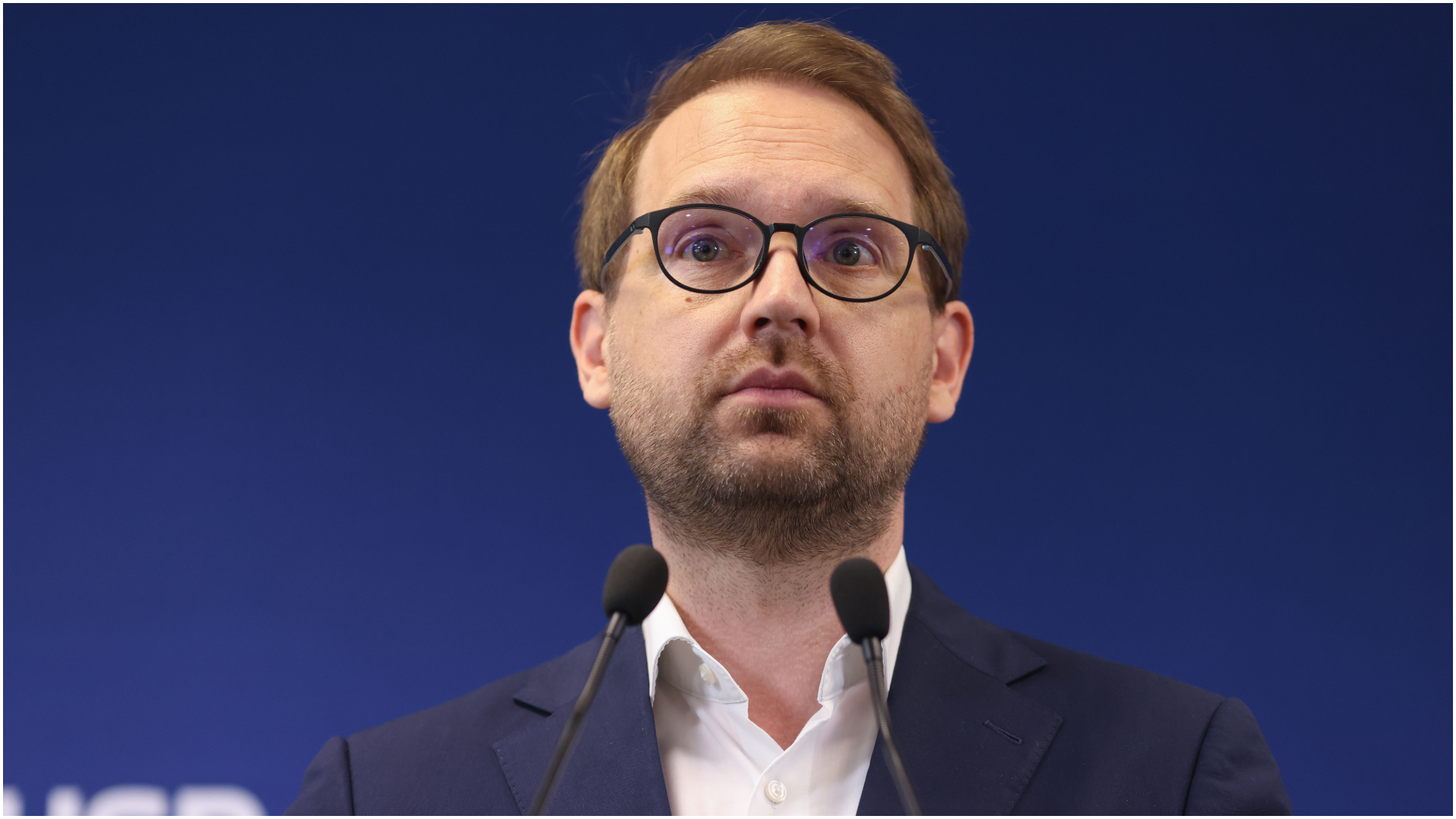 Dominic Fritz: PSD a aruncat această coaliție în aer. Îi deranjează calea responsabilă pe care a luat-o România. / USR va rămâne alături de Ilie Bolojan : Europa FM