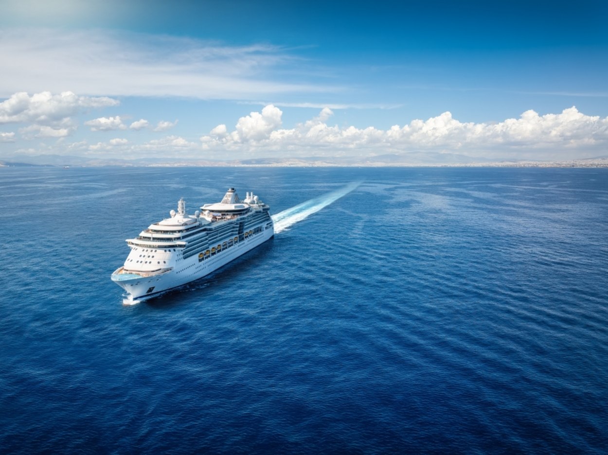 Trei morți pe o navă de croazieră în Atlantic din cauza unui virus transmis de șobolani. OMS este în alertă