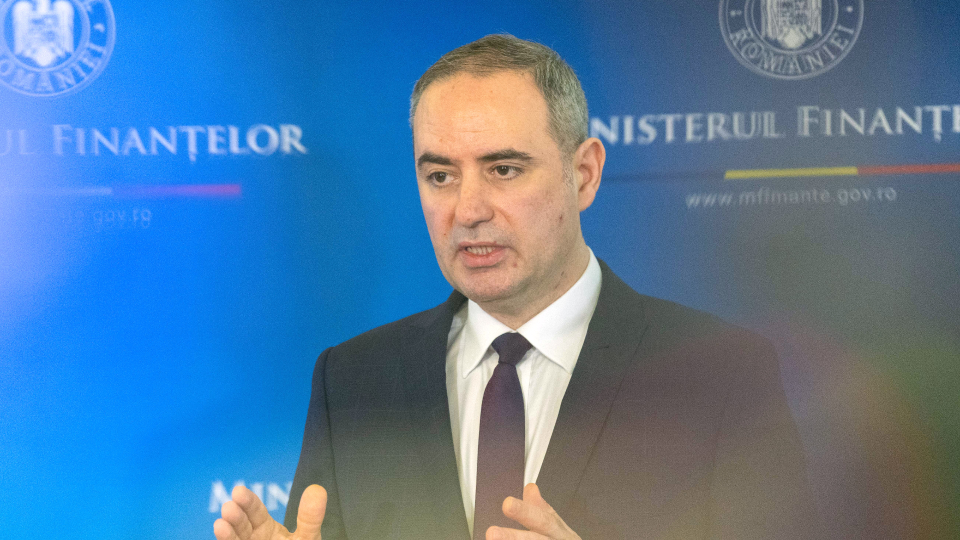 Dacă moțiunea de cenzură va trece, nu sunt excluse efecte suplimentare pe piața financiară, avertizează ministrul Alexandru Nazare : Europa FM
