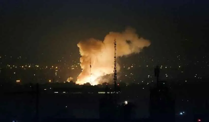 BREAKING. Statele Unite lansează noi atacuri în Iran. Armata SUA a vizat un sit militar iranian care „amenința” forțele americane și traficul prin Strâmtoarea Ormuz. Au fost interceptate mai multe drone lansate din Iran