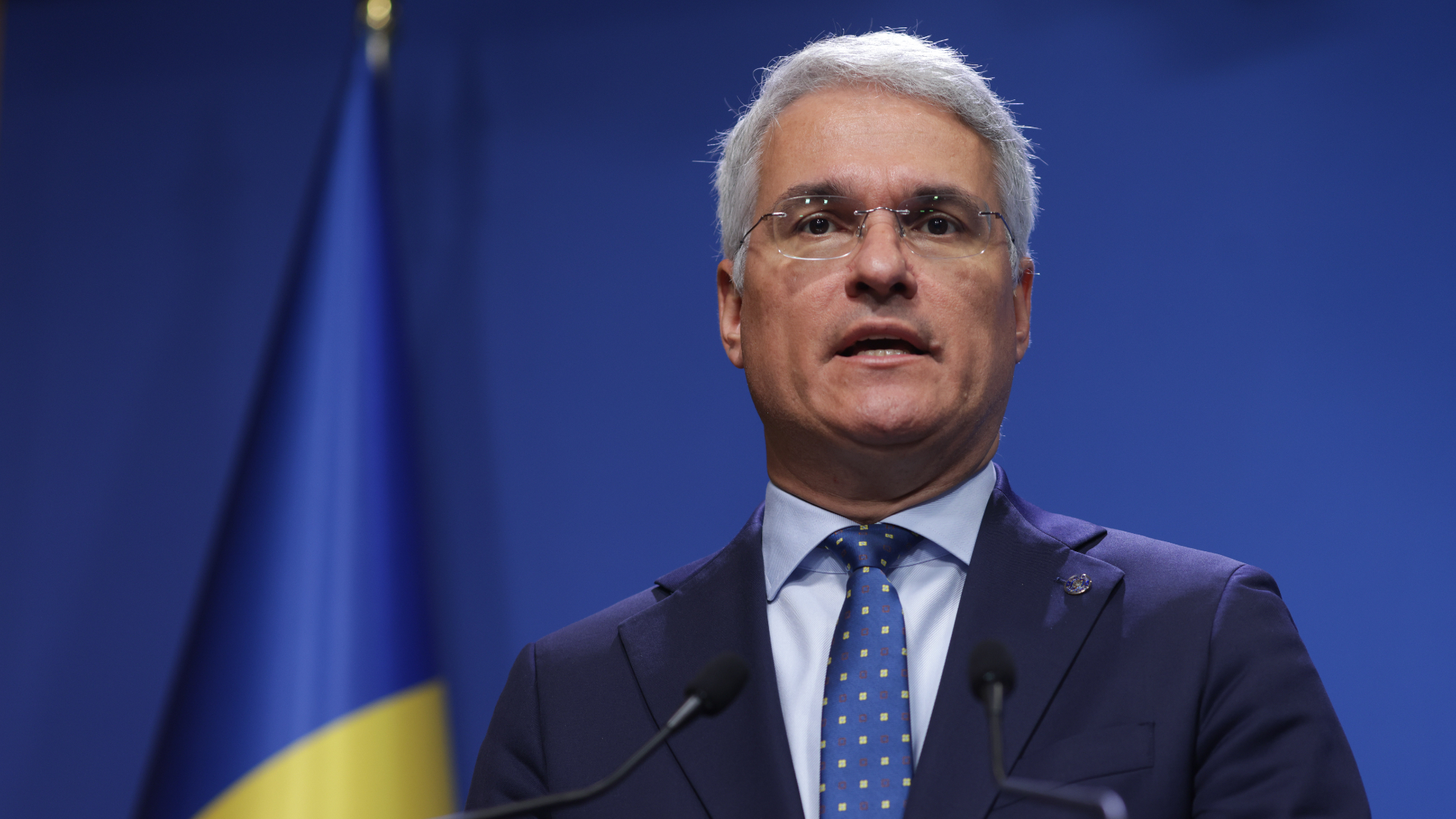 Există resurse pentru plata salariilor și a pensiilor
