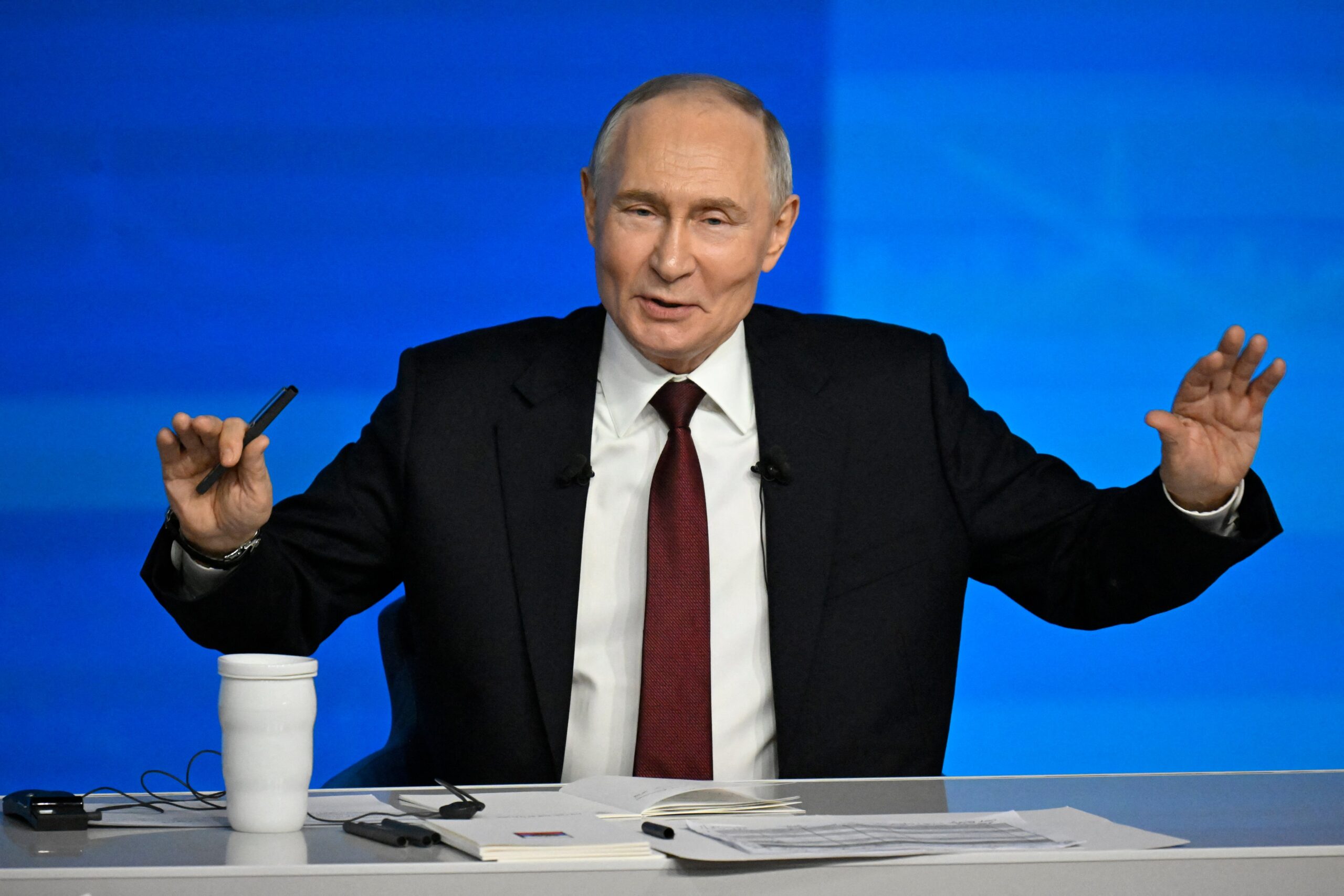 Putin susține că armata rusă „înaintează în toate direcţiile” şi anunţă ce planuri are până în 2030